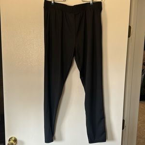 ZYIA Black Everywhere Pants